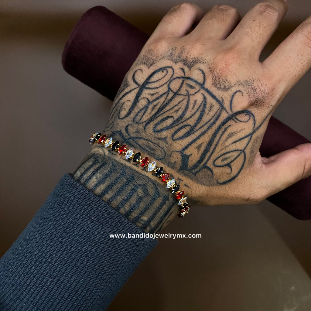 Diamante Negro/B/Rojo Oro Laminado 18k