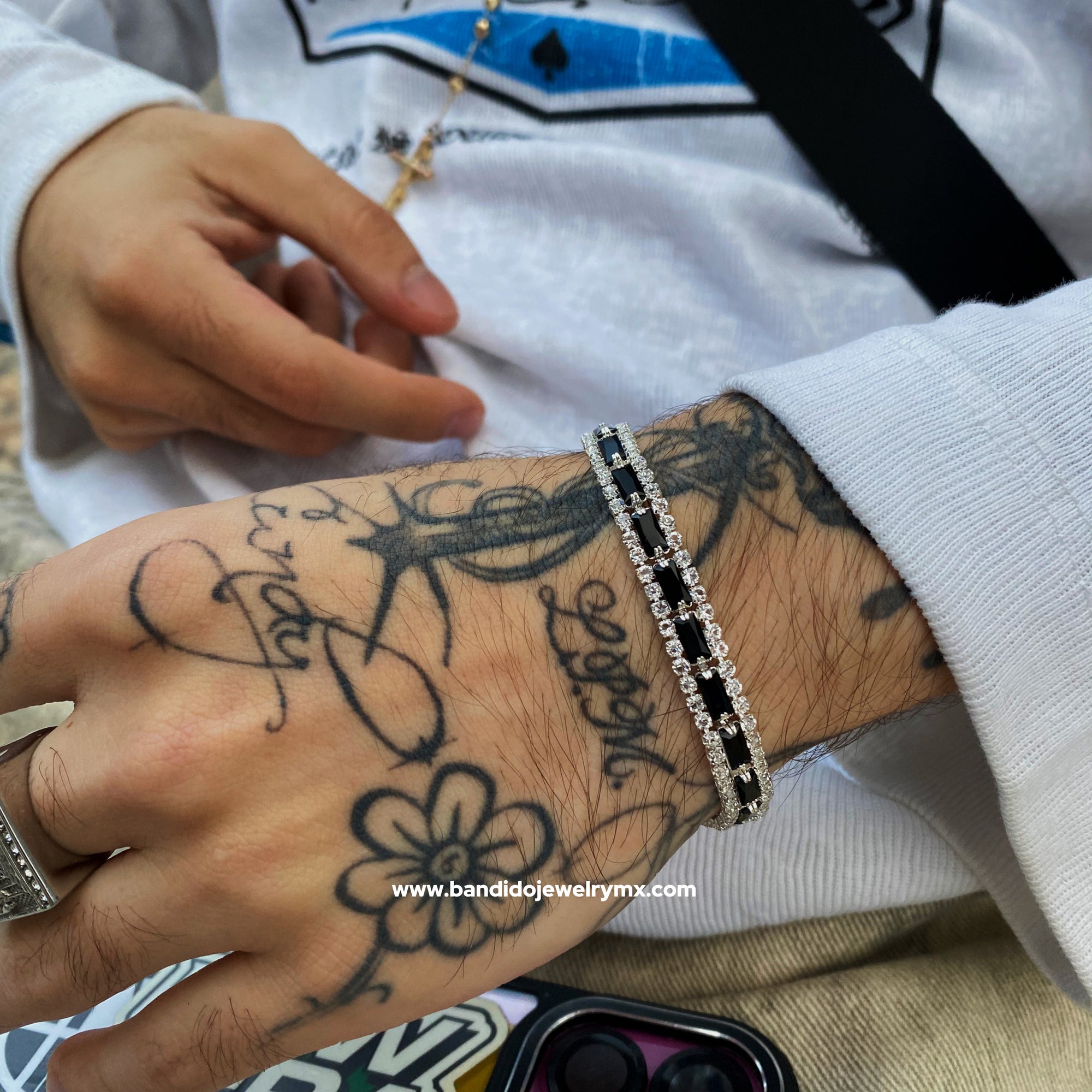 Baguette Negro Chapado Plata Ice