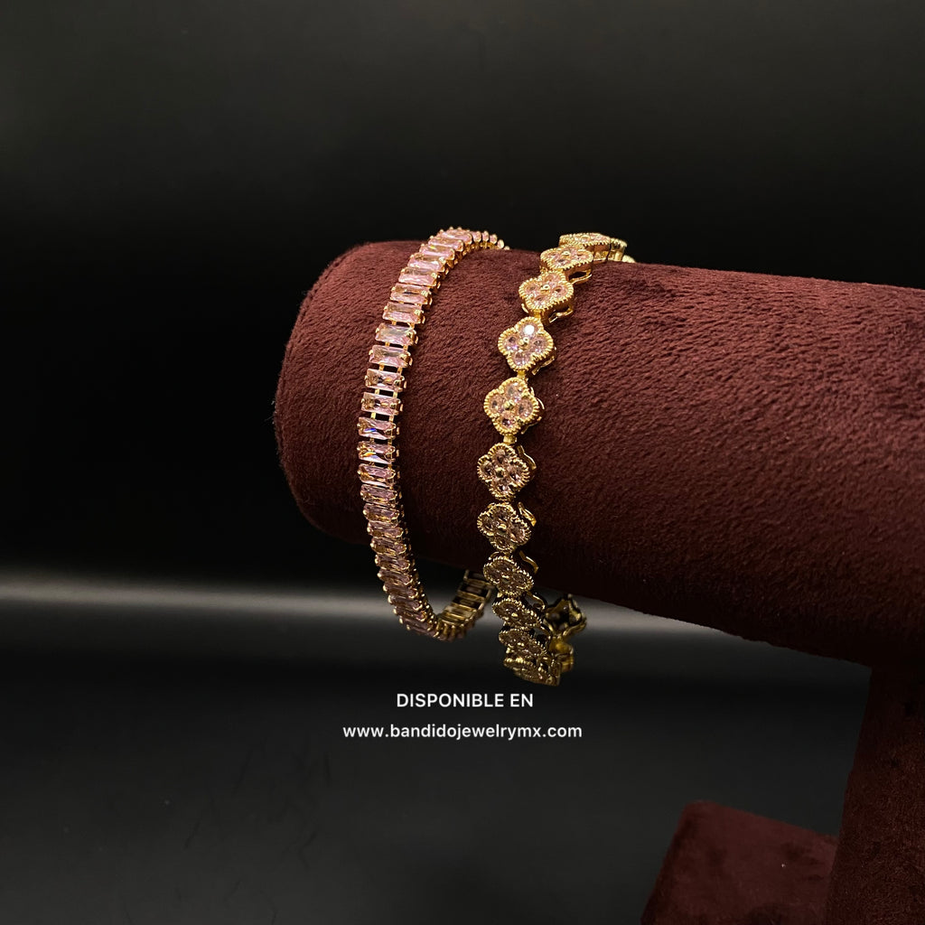 Duo Baguette + Trebol Rosa Oro Laminado 18k